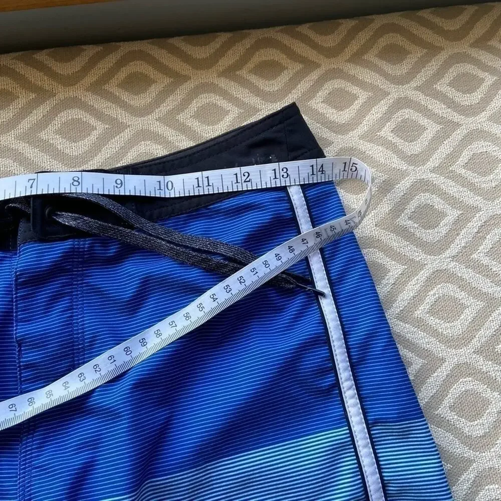 Quiksilver Highline Blue Striped Boardshorts‎ sz 27​​​​​​​​​​​​​​​​​​​​​​​​​​/XS